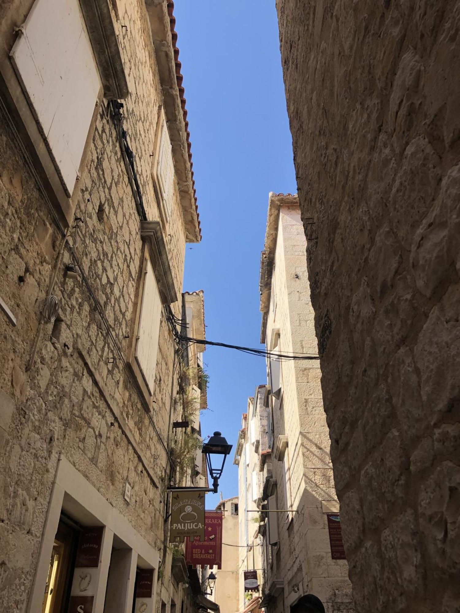 Apartmani Ema Trogir Exterior foto