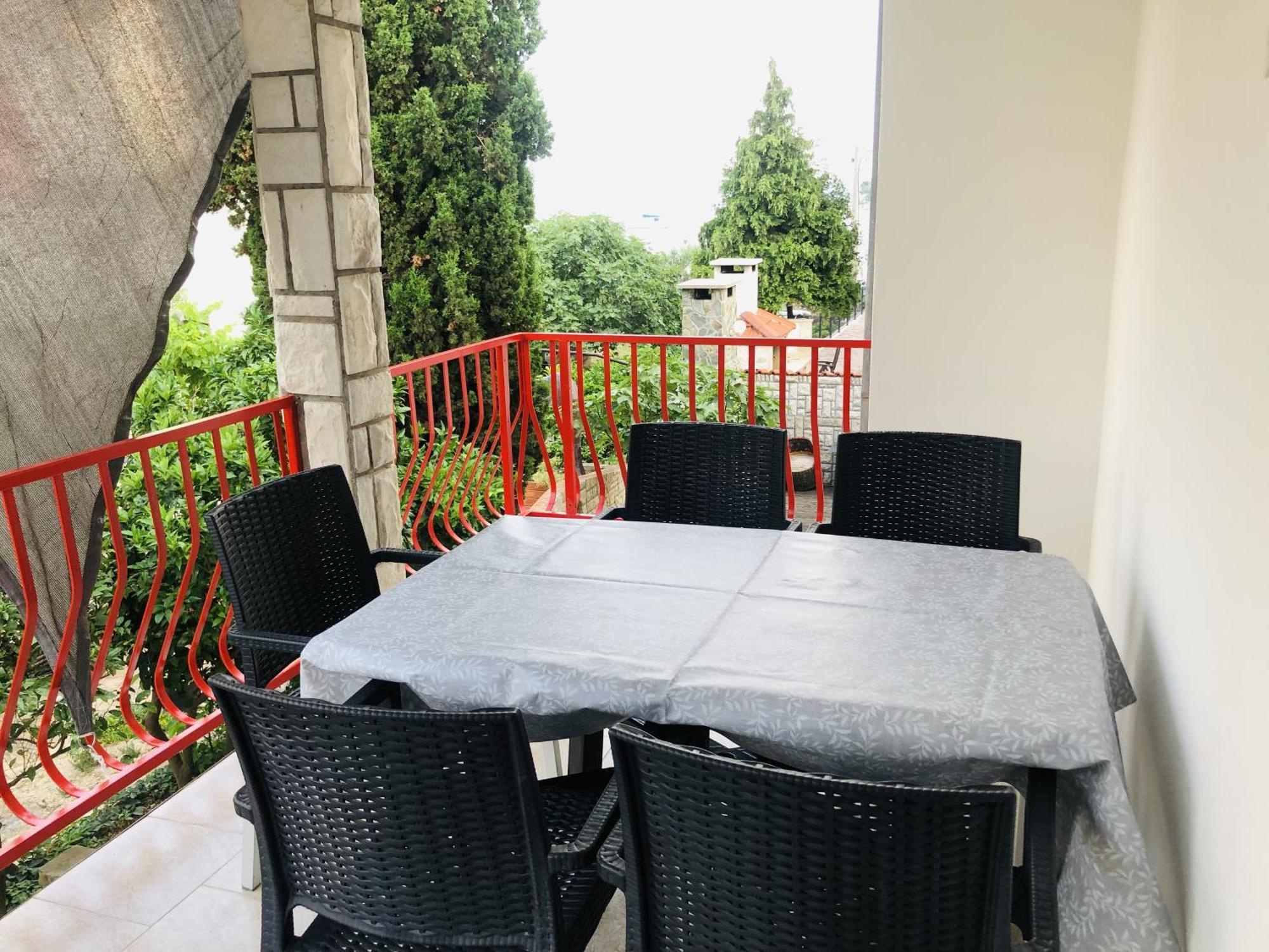 Apartmani Ema Trogir Exterior foto