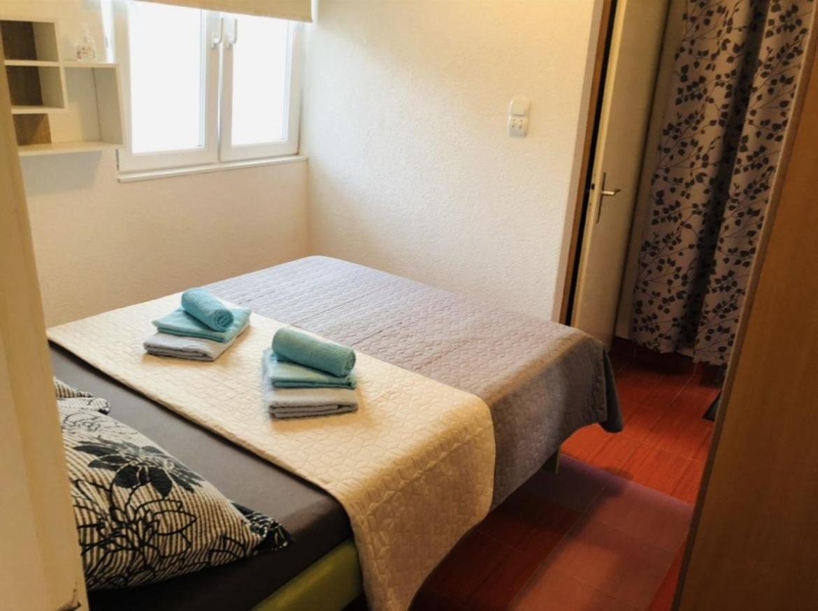 Apartmani Ema Trogir Habitación foto